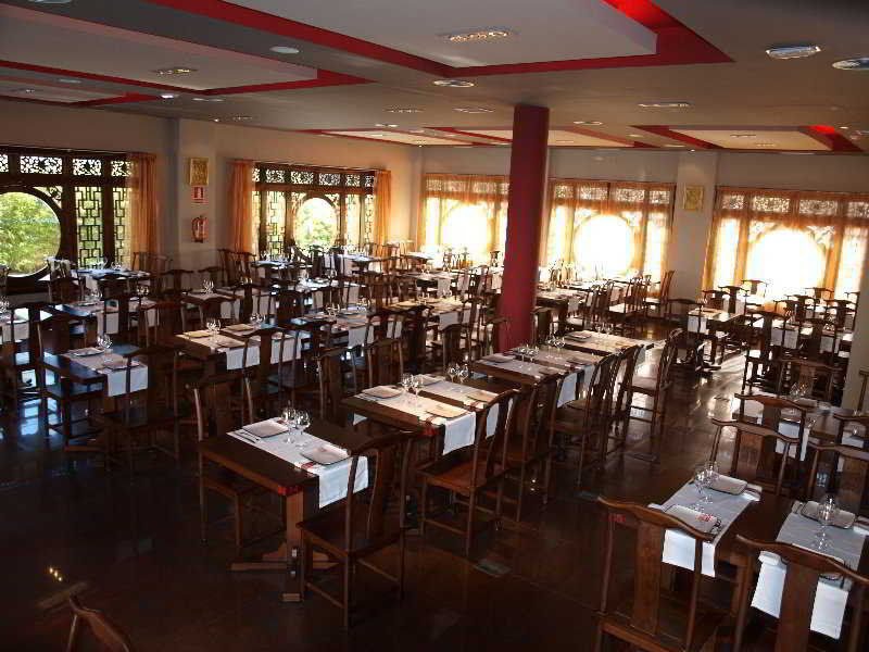 Dinastia Hotel Getafe Bagian luar foto