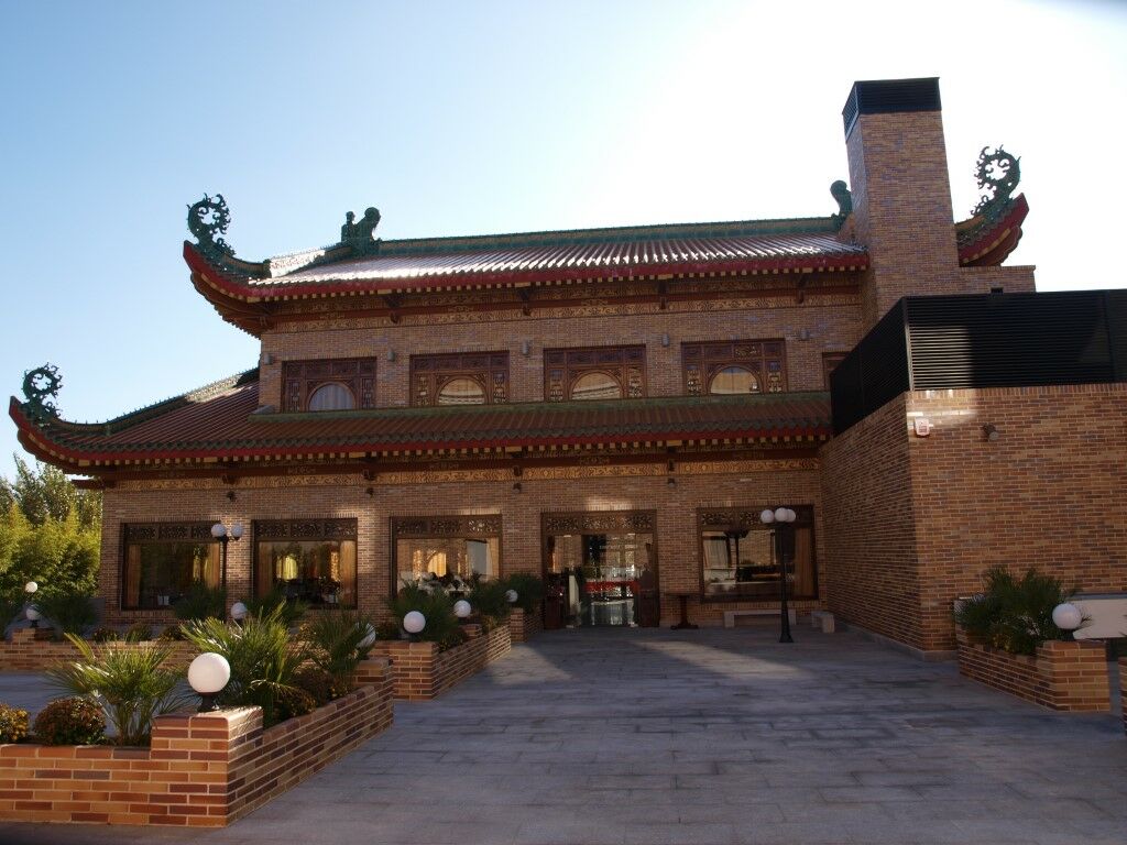 Dinastia Hotel Getafe Bagian luar foto